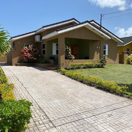 Jam Vibes Villas Mammee Bay المظهر الخارجي الصورة