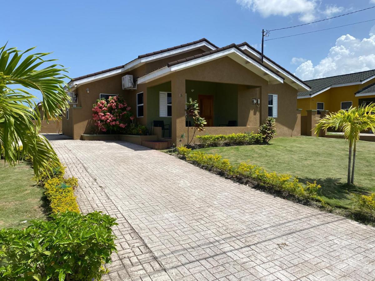 Jam Vibes Villas Mammee Bay المظهر الخارجي الصورة